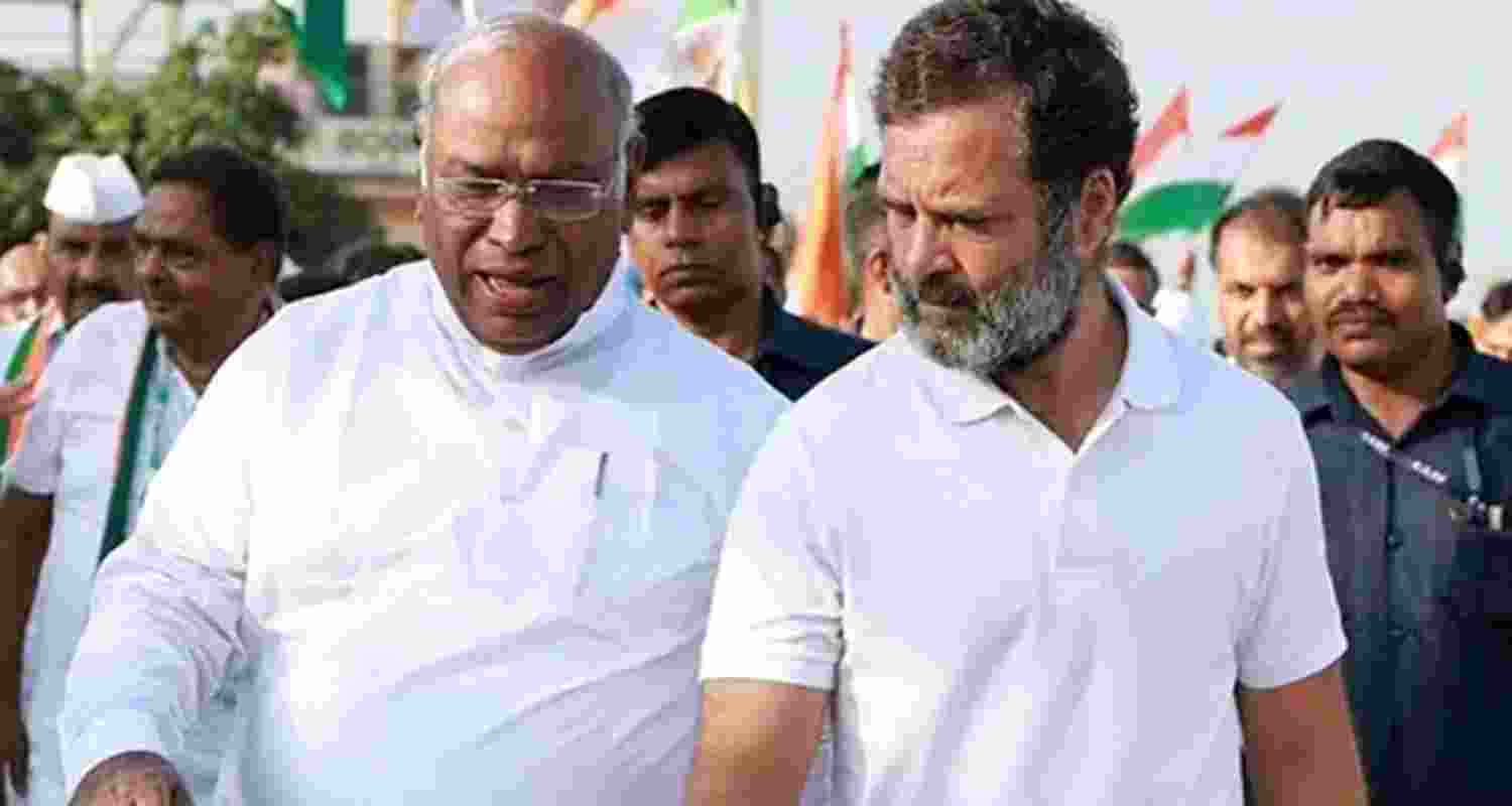 Congress President Kharge and Congress Leader Rahul Gandhi responds to the Terrorist Attack on Convoy in Kashmir.