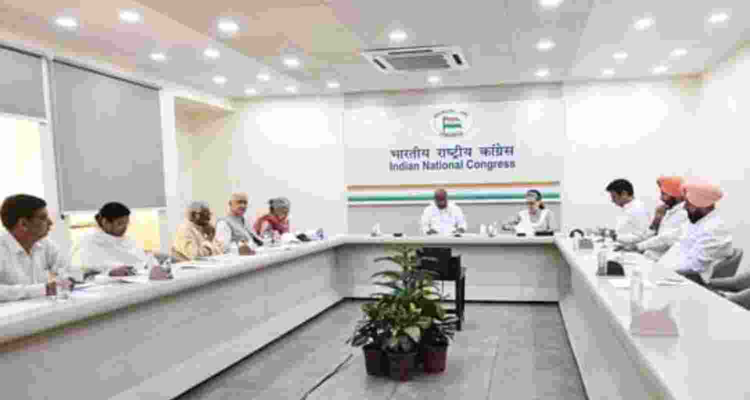 CWC holds a very vital meeting to decide on Punjab Candidates for the upcoming Lok Sabha Elections. Image X.