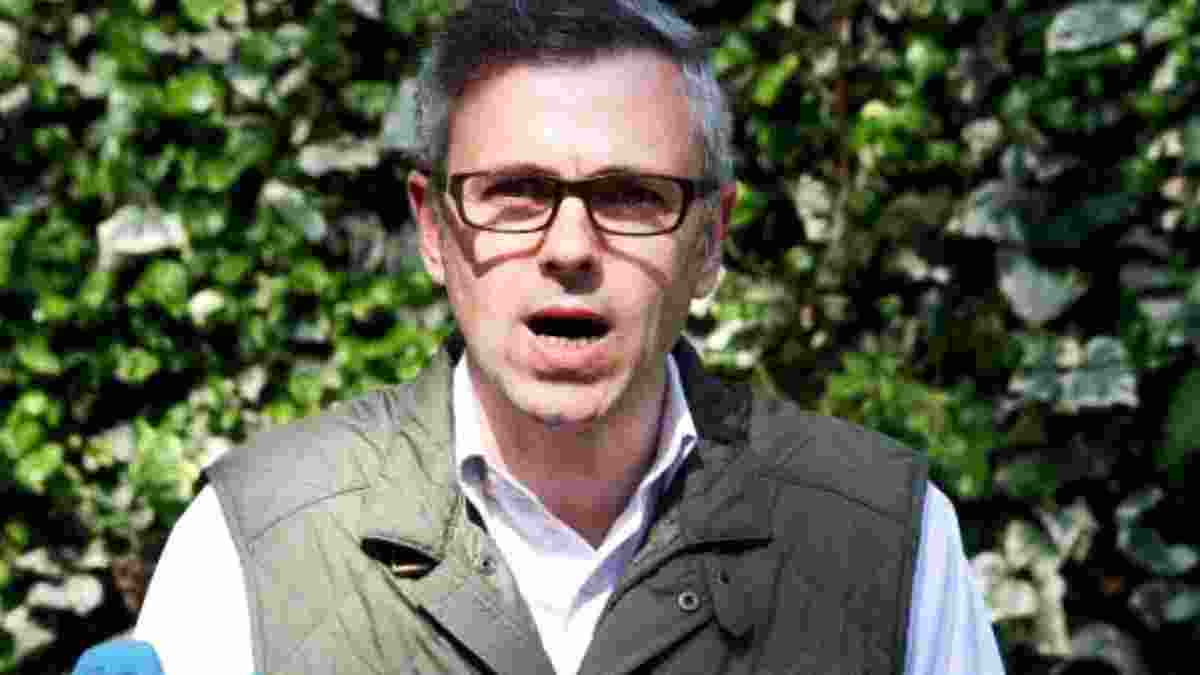 As the elections are drawing close, NC leaders have started making efforts to convince Party Vice President Omar Abdullah to contest.