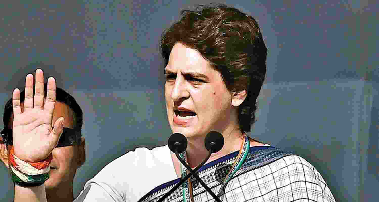  Priyanka Gandhi Vadra criticizes PM Modi for his remarks over Jawaharlal Nehru. 
