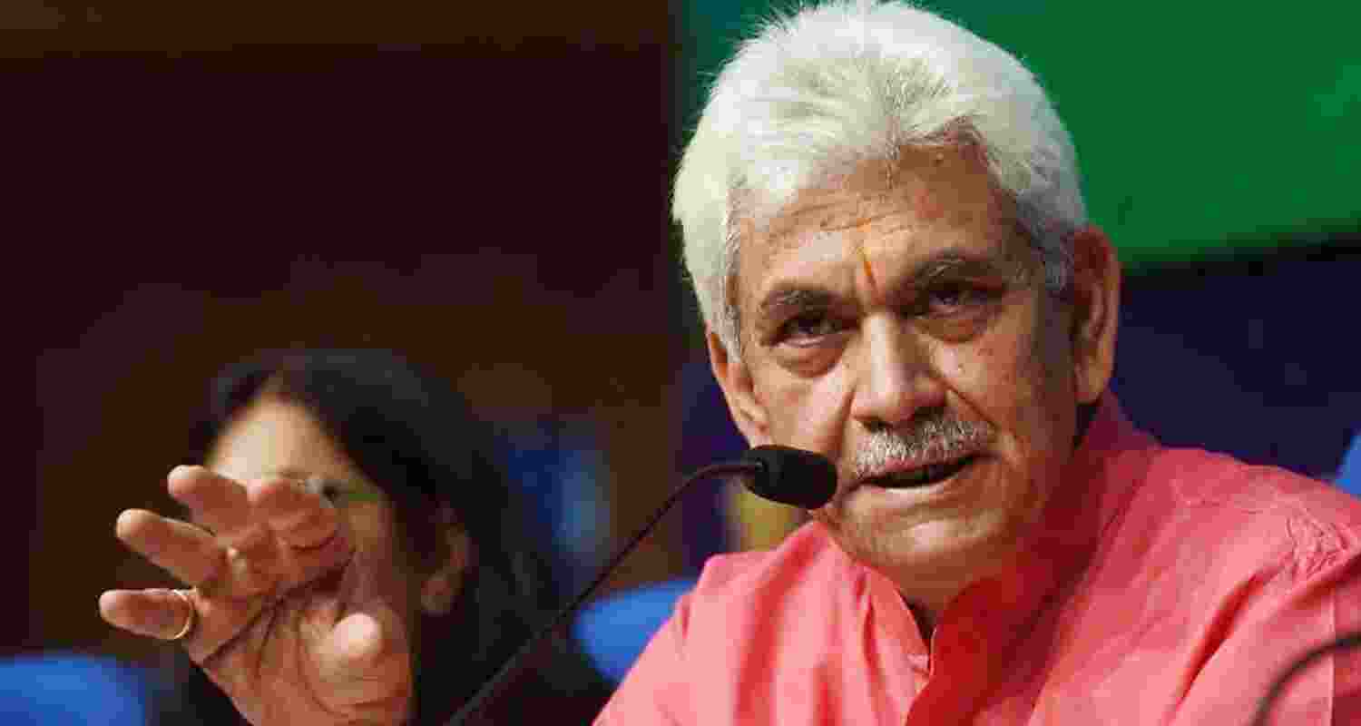  Jammu and Kashmir Lt Governor Manoj Sinha addresses the press conference at Srinagar.