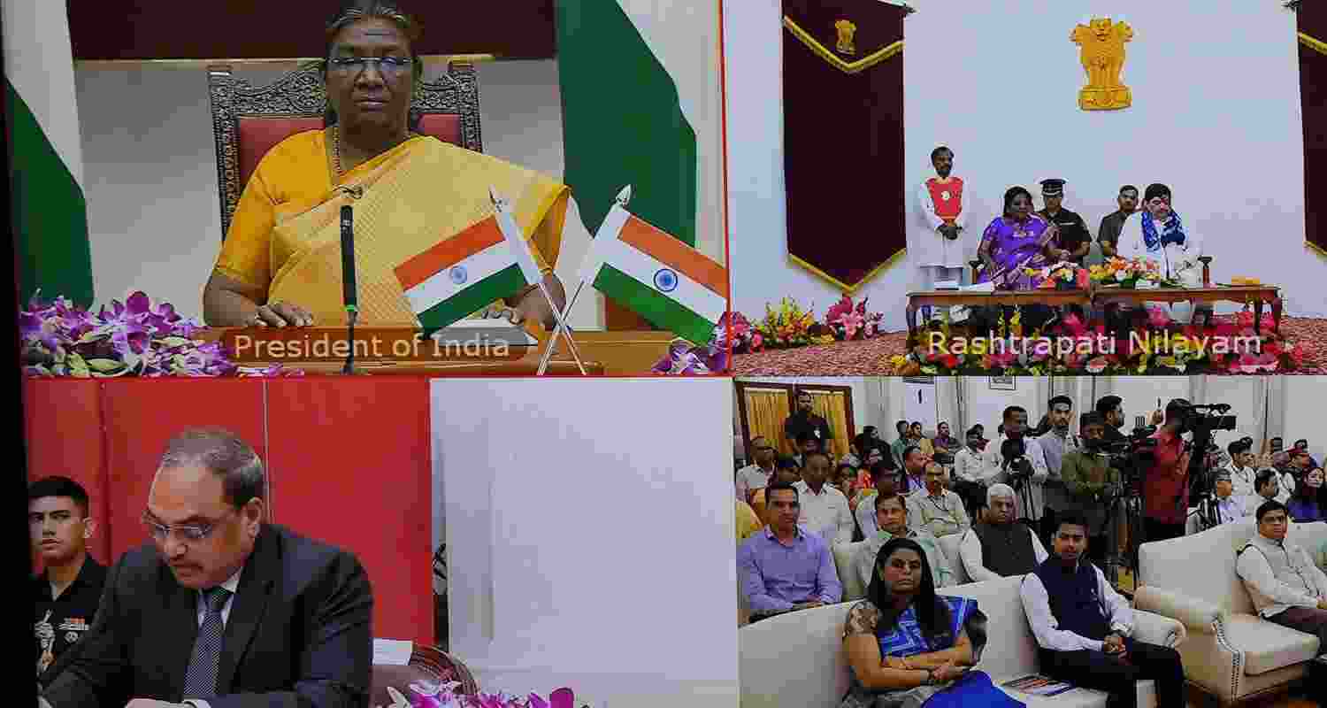 Rashtrapati Droupadi Murmu inaugurates visitor facilitation centre. Image X.