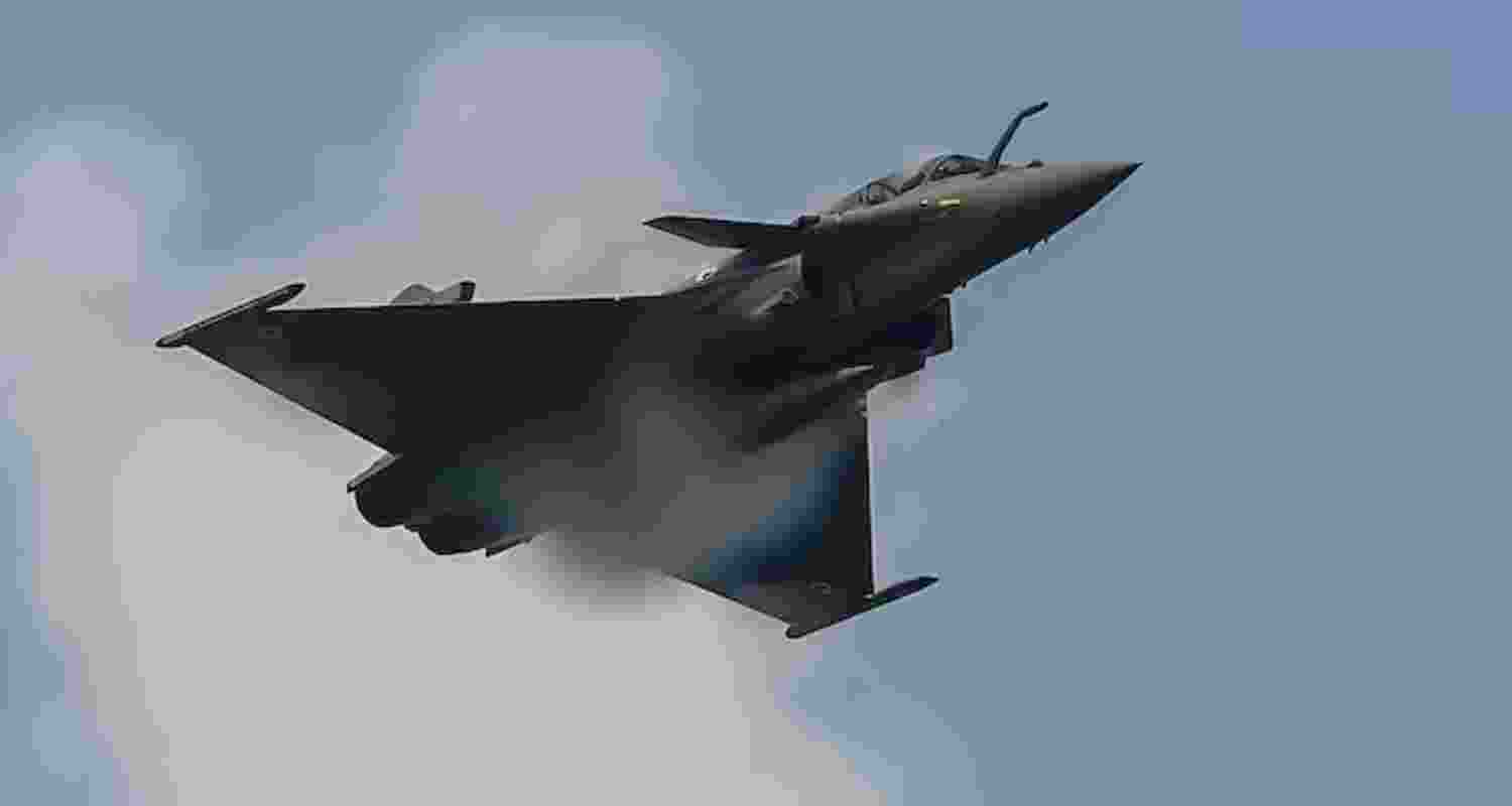 MoD to discuss ₹3.25 lakh crore 114 Rafale deal this week