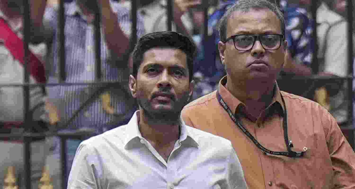 The Madhya Pradesh High Court lifted the stay on an arrest warrant against TMC MP Abhishek Banerjee in a defamation case filed by Akash Vijayvargiya.
