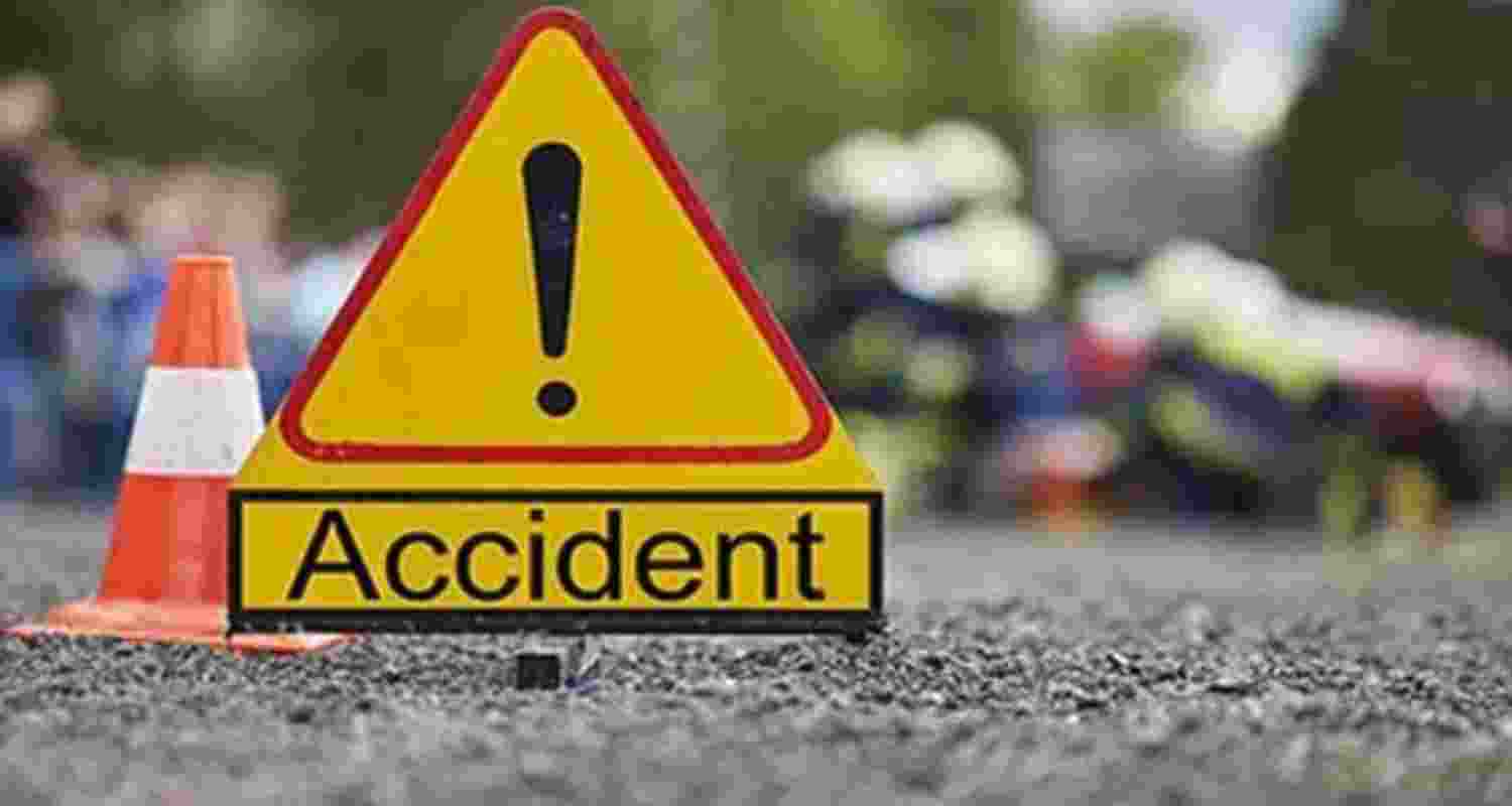 Six killed, three injured in midnight collision in K’taka