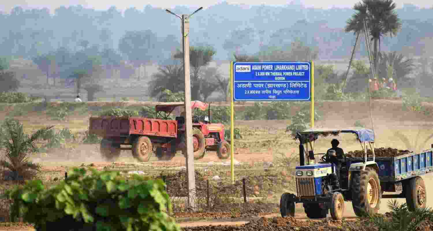 Godda, on Jharkhand’s eastern tip near West Bengal, is a district of grasslands, forests, palm trees, and paddy fields, with rich coal reserves beneath.