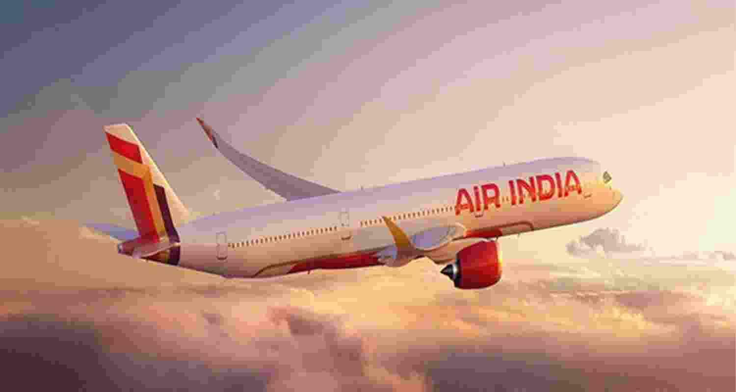 Pilots’ Federation seeks a judicial probe into Air India AI 171 crash investigation.