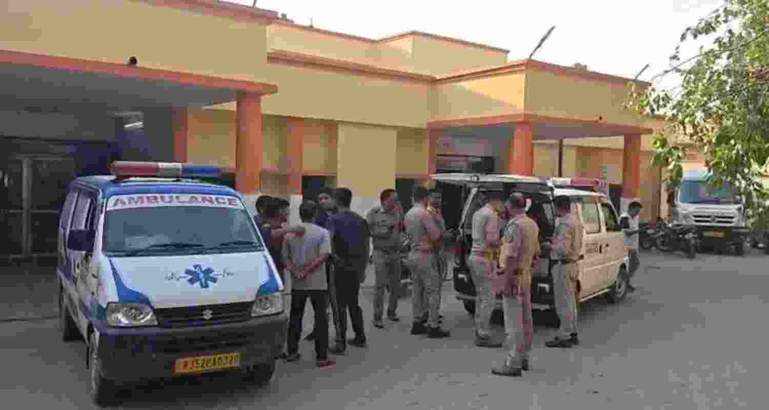 Four killed, two critical as car rams truck in UP’s Amroha