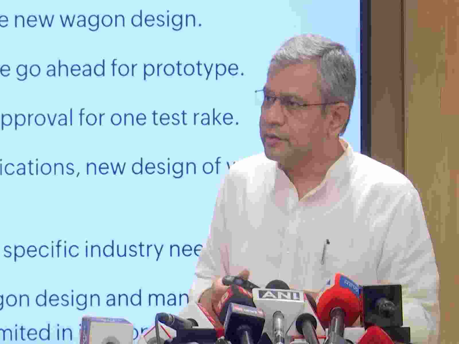 Reforms on priority, Vaishnav  launches Rail Bhoomi Portal