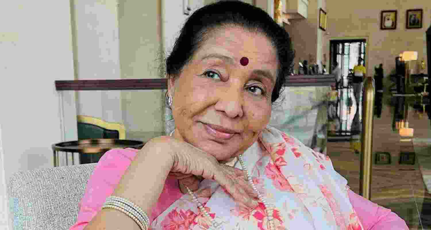 Asha Bhosle, legendary singer poses for a picture. Asha Bhosle, legendary singer poses for a picture.