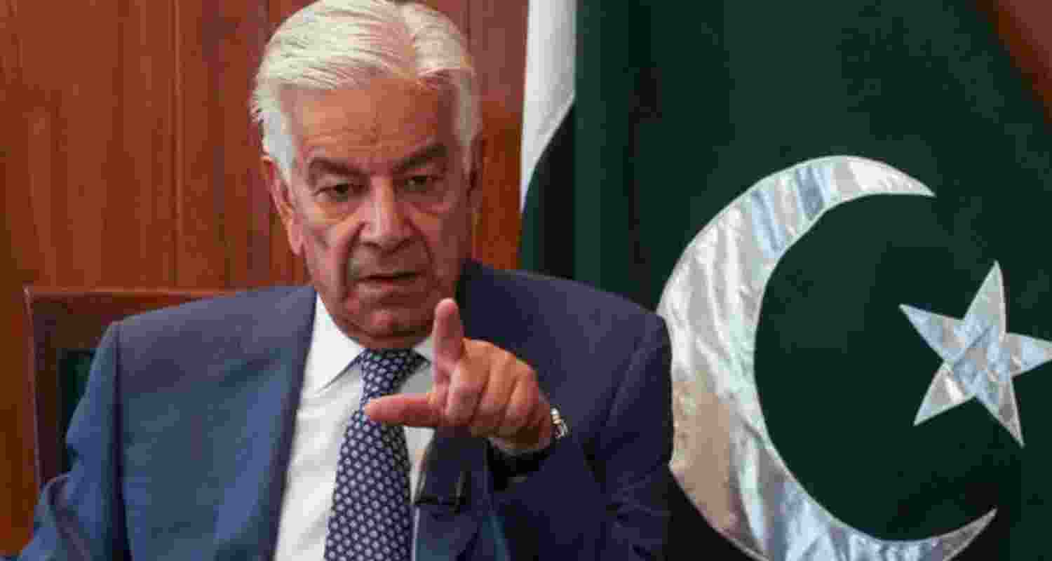 Asif says doors open for Arab nations in Saudi-Pak defence deal