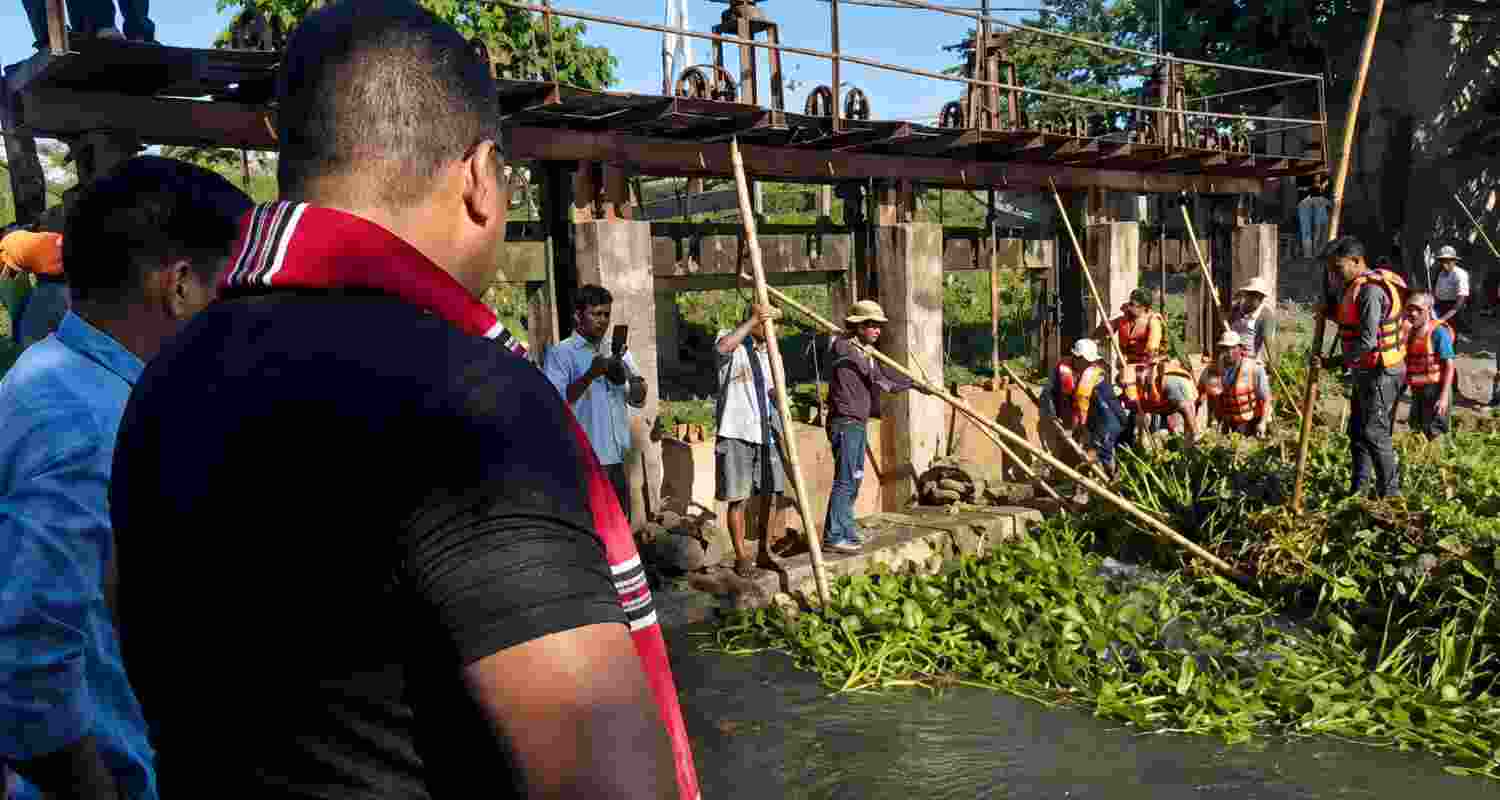 Assam's Jorhat flood situation is improving as water levels recede, but 1.66 lakh people remain affected across 304 villages and nine deaths are reported.