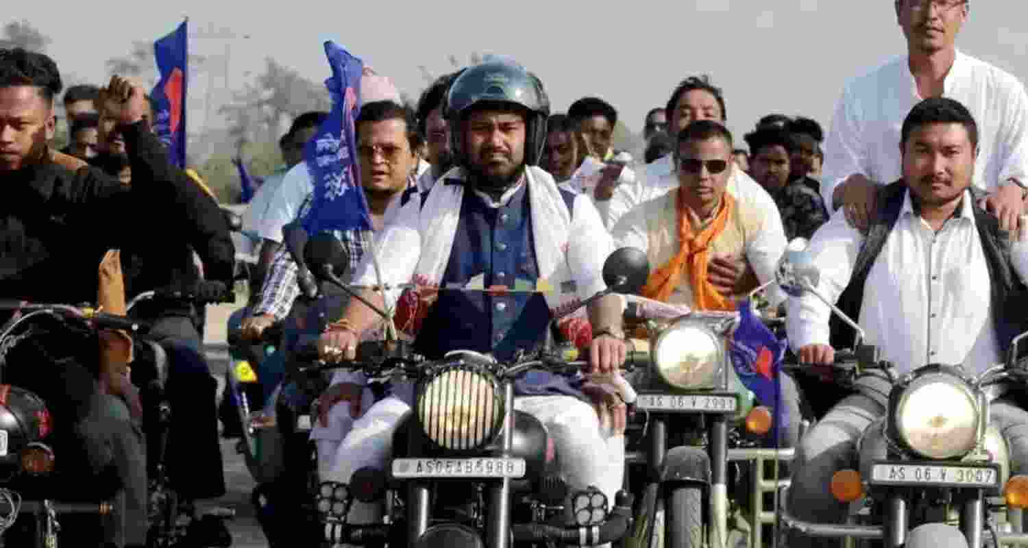 Lurinjyoti Gogoi, the candidate backed by the UOFA for Assam's Dibrugarh Lok Sabha constituency along with his followers.