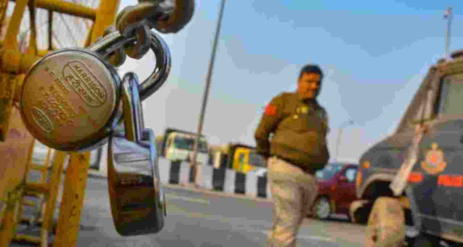 Over 25 cr workers likely to participate in Bharat Bandh on Wed Over 25 cr workers likely to participate in Bharat Bandh on Wed