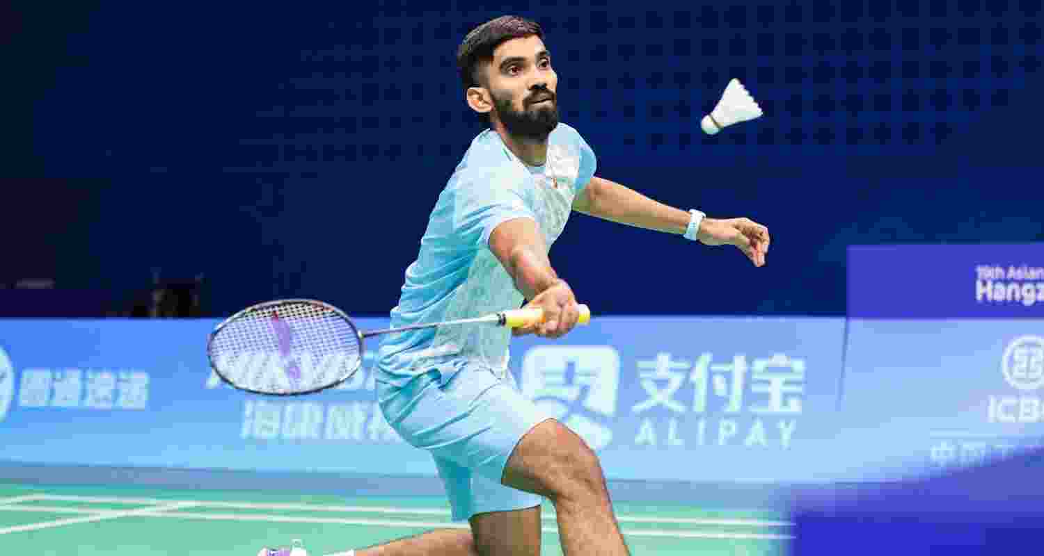 Kidambi Srikanth stunned eighth seed Loh Kean Yew of Singapore 21-14 21-15 in 30 minutes.