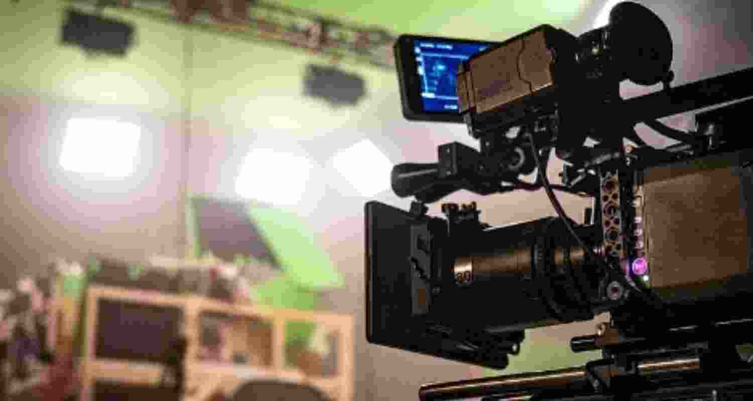 Shooting resumes in Kolkata studios after 2-day impasse ends Shooting resumes in Kolkata studios after 2-day impasse ends