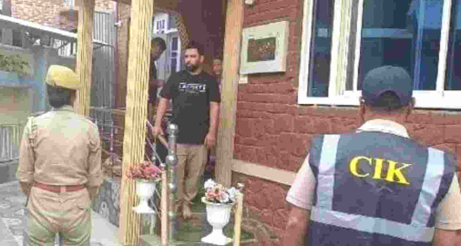 CIK raids underway across multiple districts in Kashmir Valley