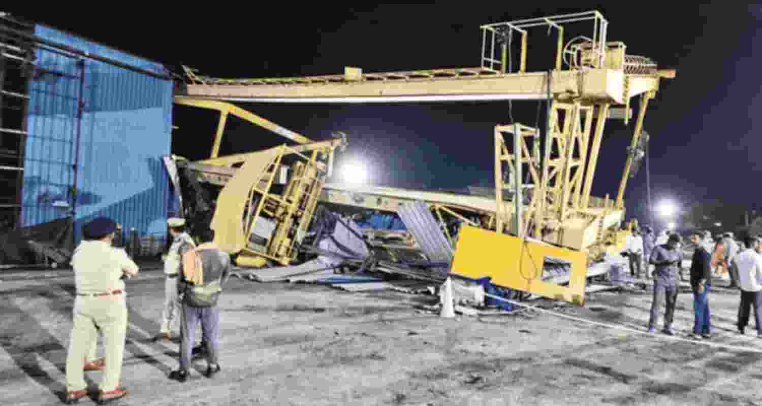 Five workers dead, 12 hurt as crane crashes in T’gana
