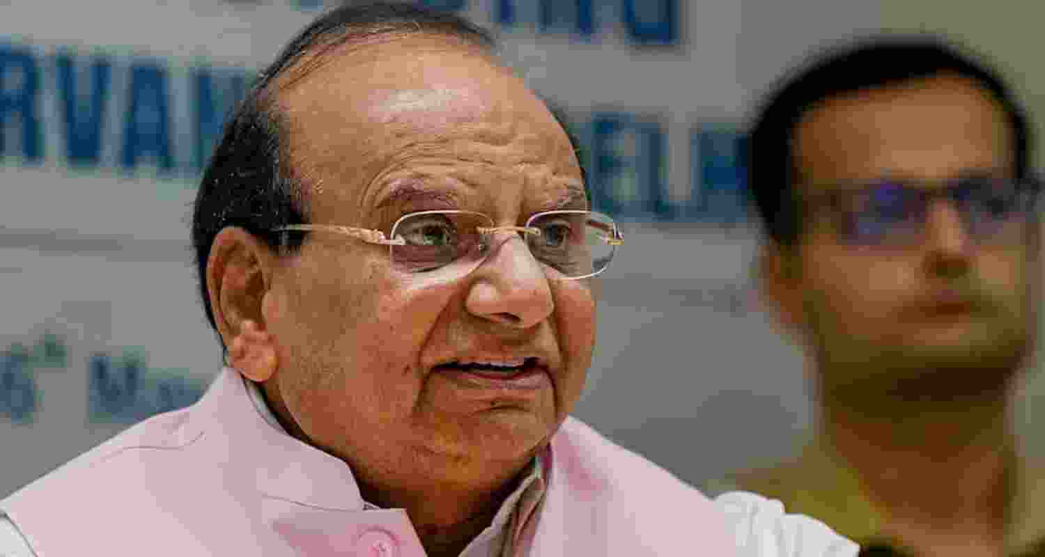 Delhi LG dissolves assembly after CM resigns