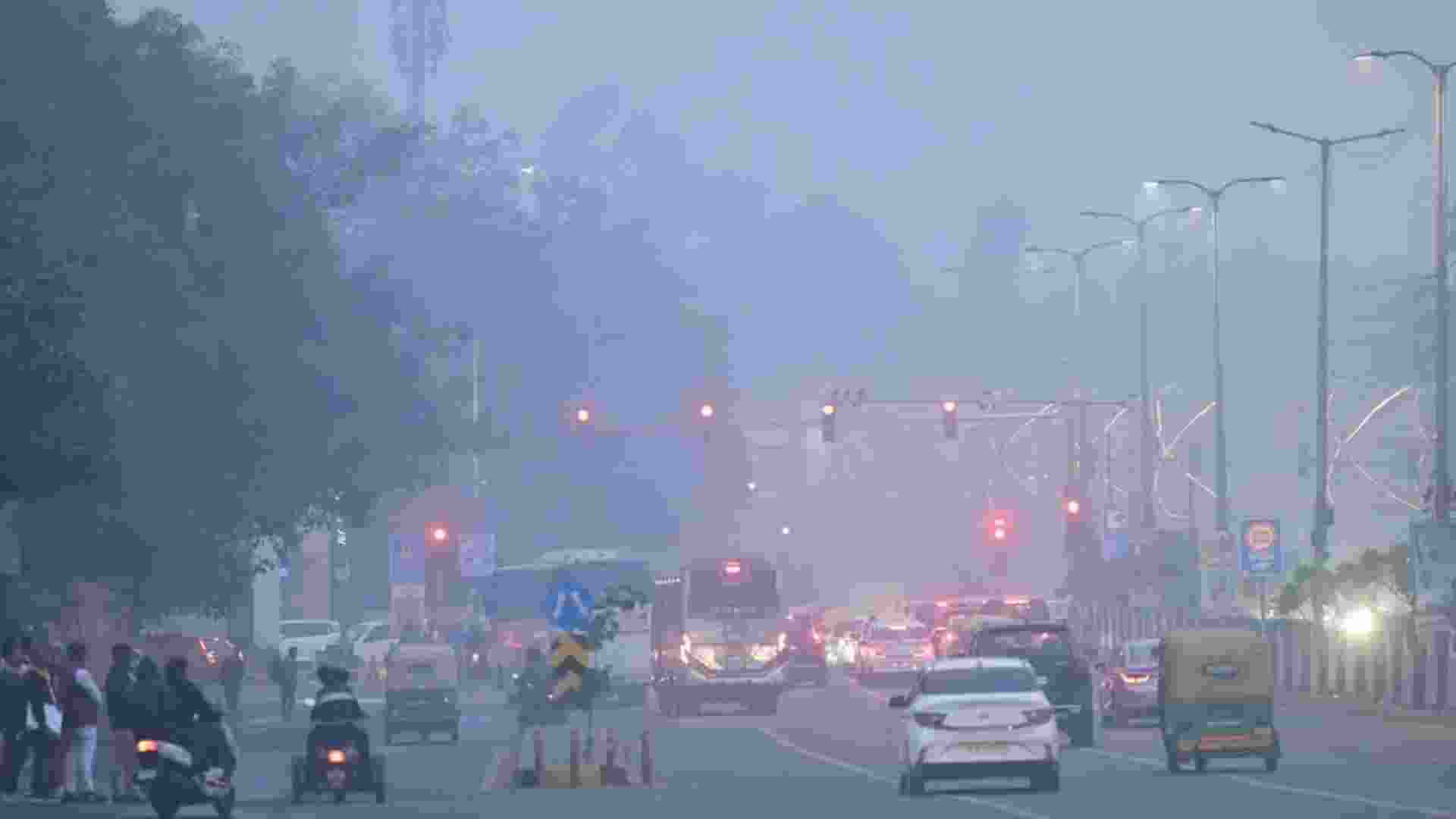 A discussion on the worsening air crisis in the Delhi-NCR was supposed to happen in Parliament Winter Session but now stands cancelled.