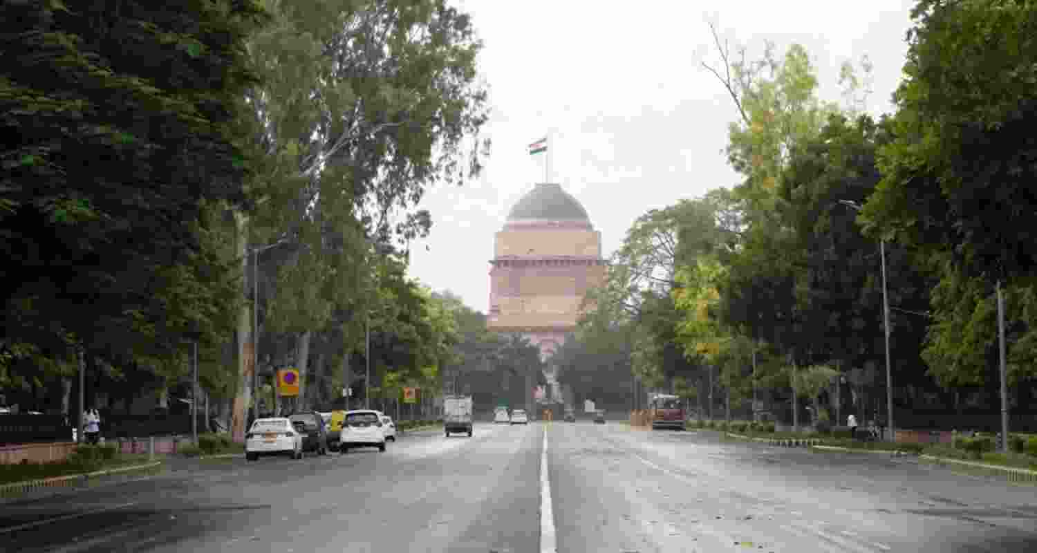 Delhi got brief relief from intense heat as clouds and breeze lowered temperatures, but IMD warned heatwave conditions may persist for days.