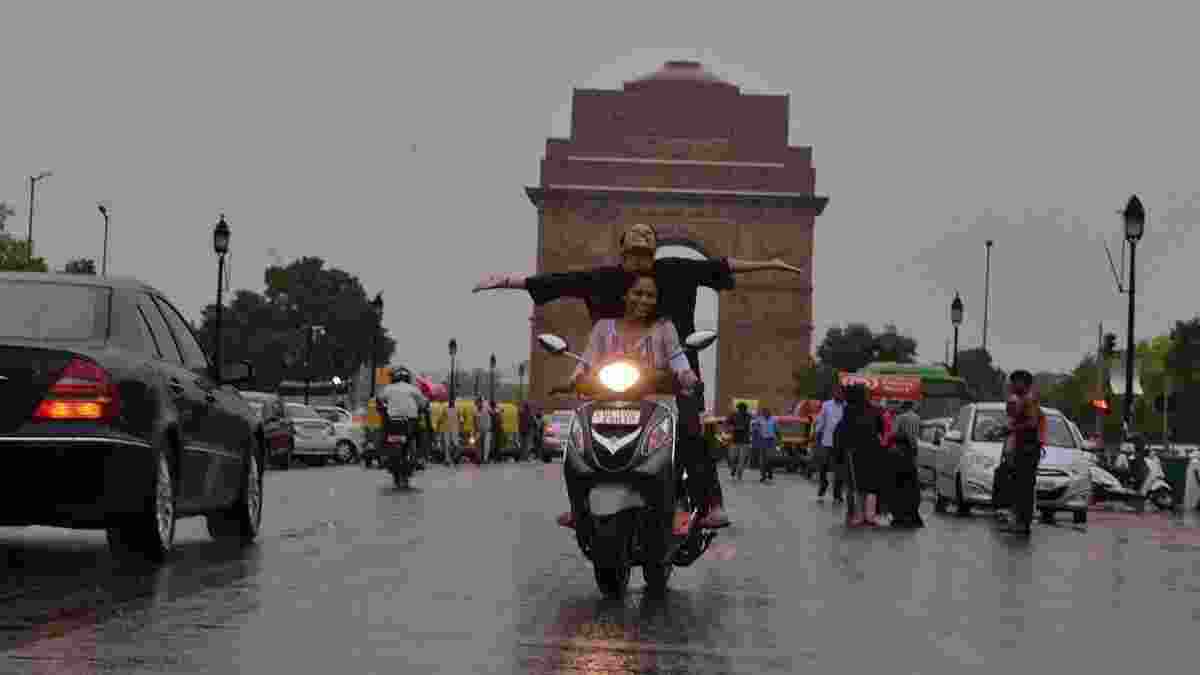 As per the latest forecast from the IMD, Delhi is expected to witness light rain and drizzle. Meanwhile, a yellow alert stays active for Gautam Buddha Nagar.