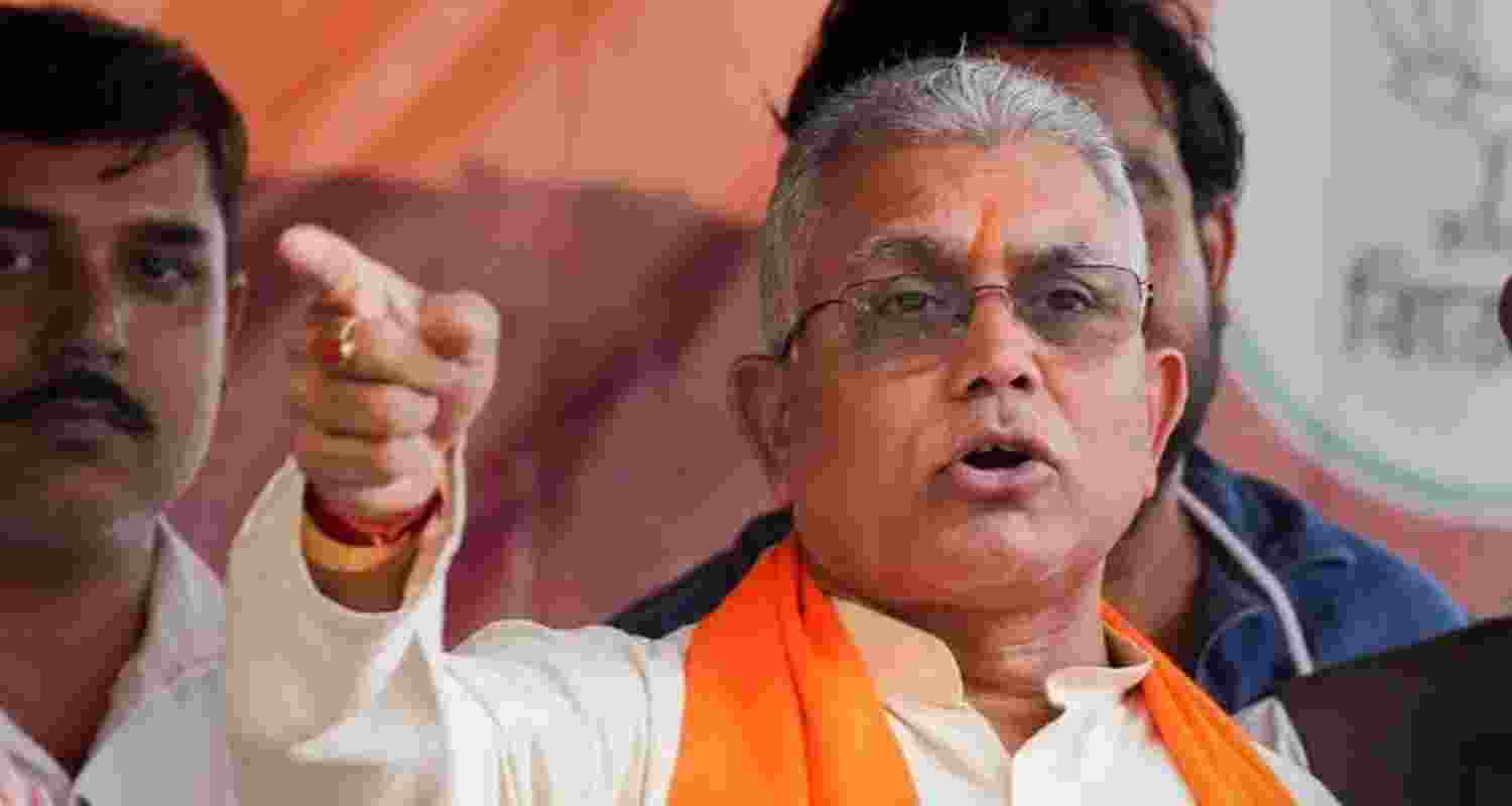 'Old' vs 'New' debate in Bengal BJP's fold? 'Old' vs 'New' debate in Bengal BJP's fold?