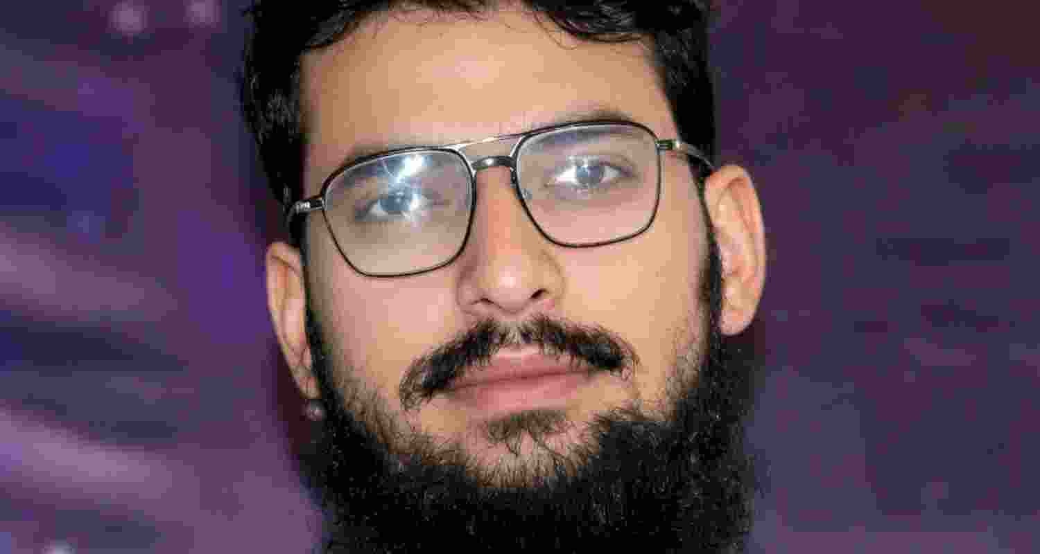 Hamza Burhan. 