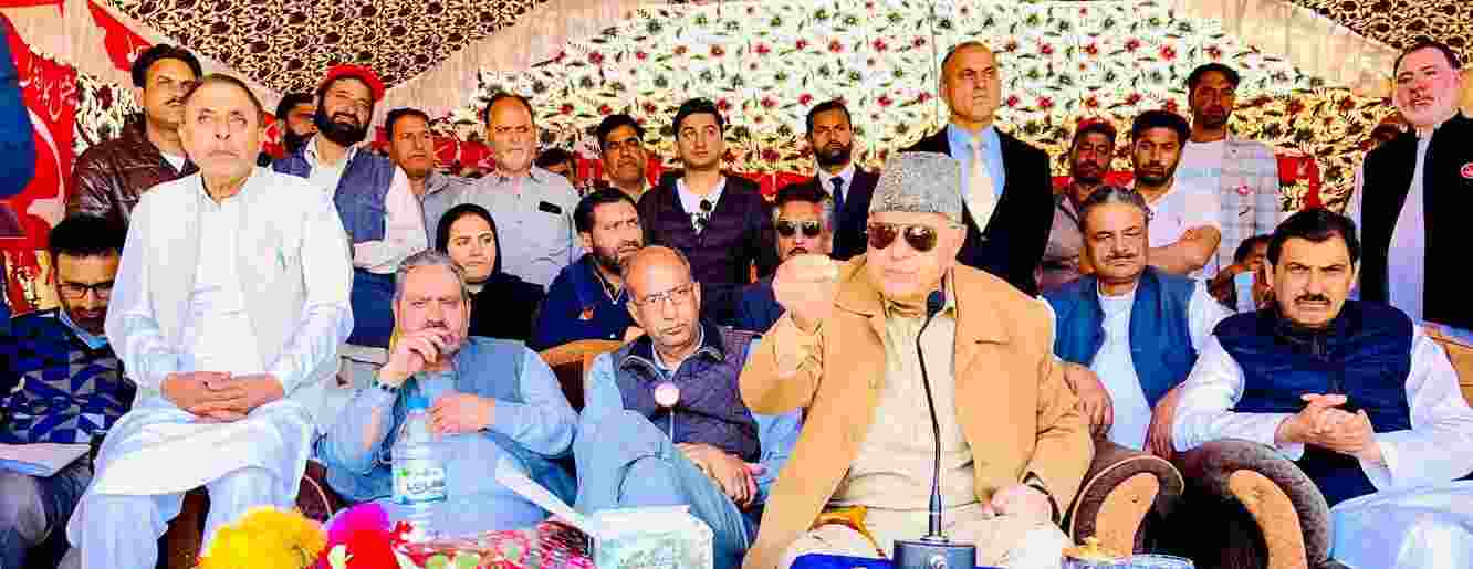 Says guns killed Kashmiri men, women, children and leaders like Abdul Gani Lone, Mirwaiz Moulvi Farooq. Says guns killed Kashmiri men, women, children and leaders like Abdul Gani Lone, Mirwaiz Moulvi Farooq.