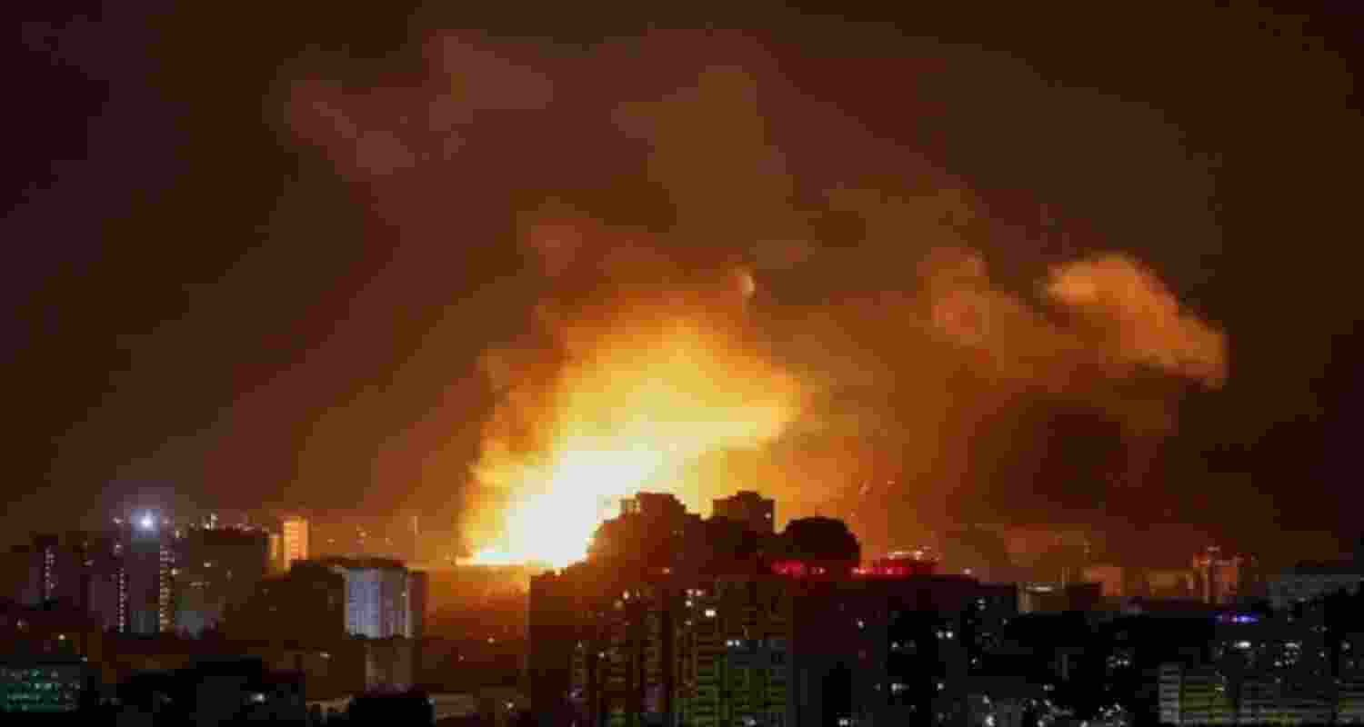 Russia kills 14 in midnight drone strikes on Kyiv