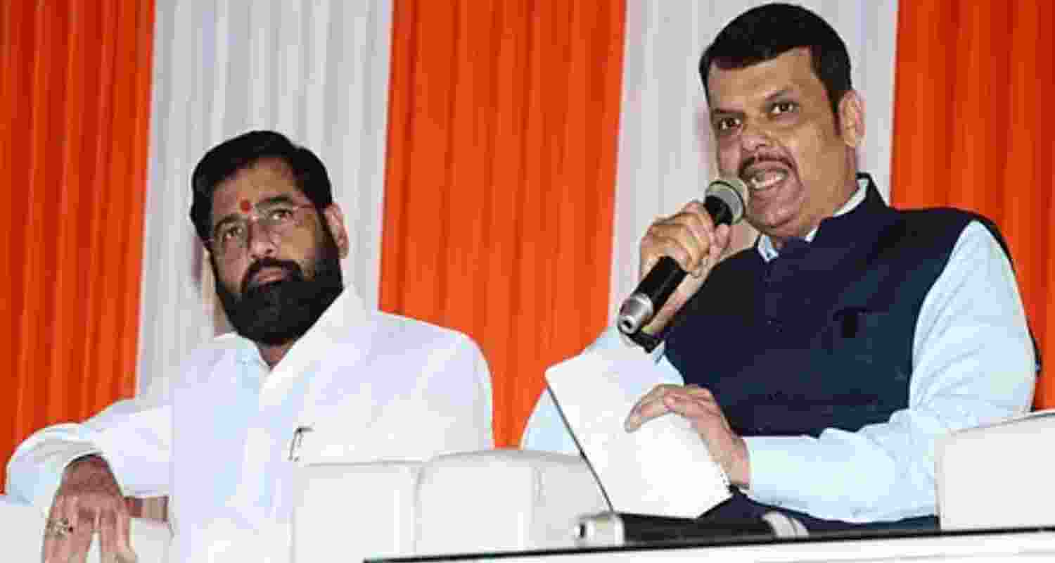 Fadnavis defends Shinde over 'Jai Gujarat' slogan