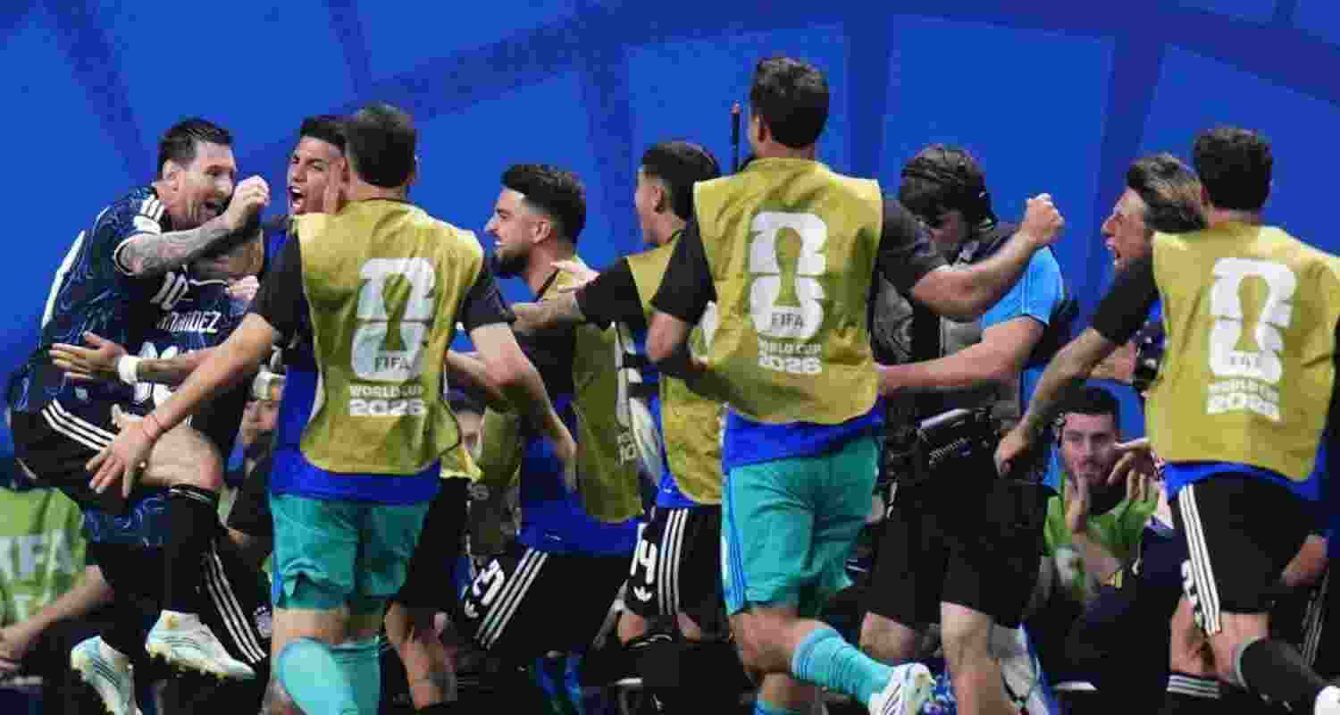 Argentina defeated the strong English side with a 2-1 comeback victory to set an epic final clash with Spain. 