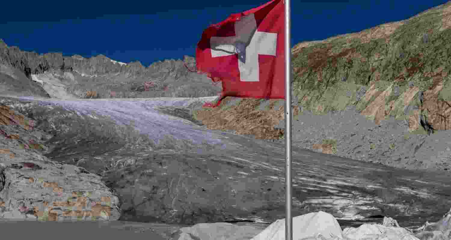 The shrinkage is the fourth-largest after those in 2022, 2023 and back in 2003 The shrinkage is the fourth-largest after those in 2022, 2023 and back in 2003