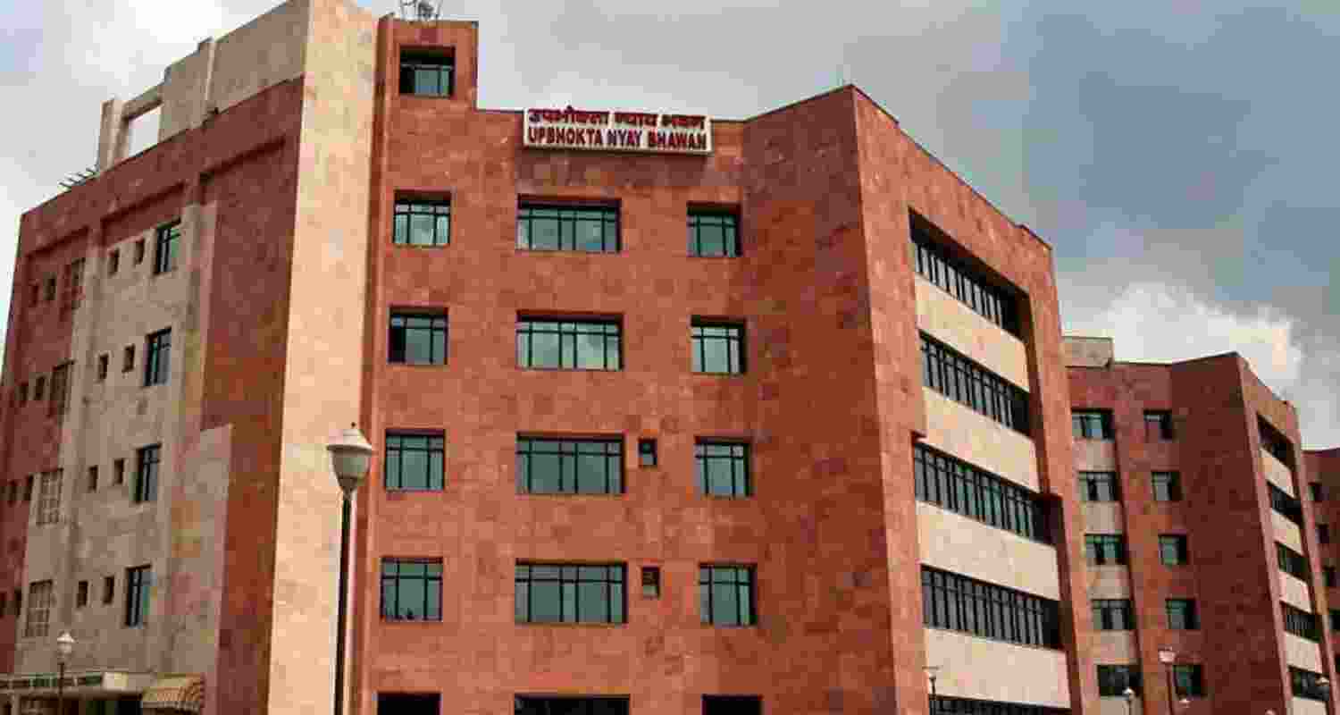 There are currently 685 district commissions, 35 State Consumer Disputes Redressal Commissions (SCDRC) and one NCDRC