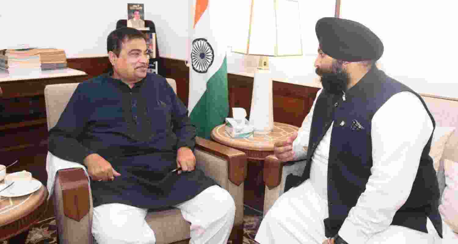Punjab minister Harjot Singh Bains called on Union Road Transport and Highways Minister Nitin Gadkari. 