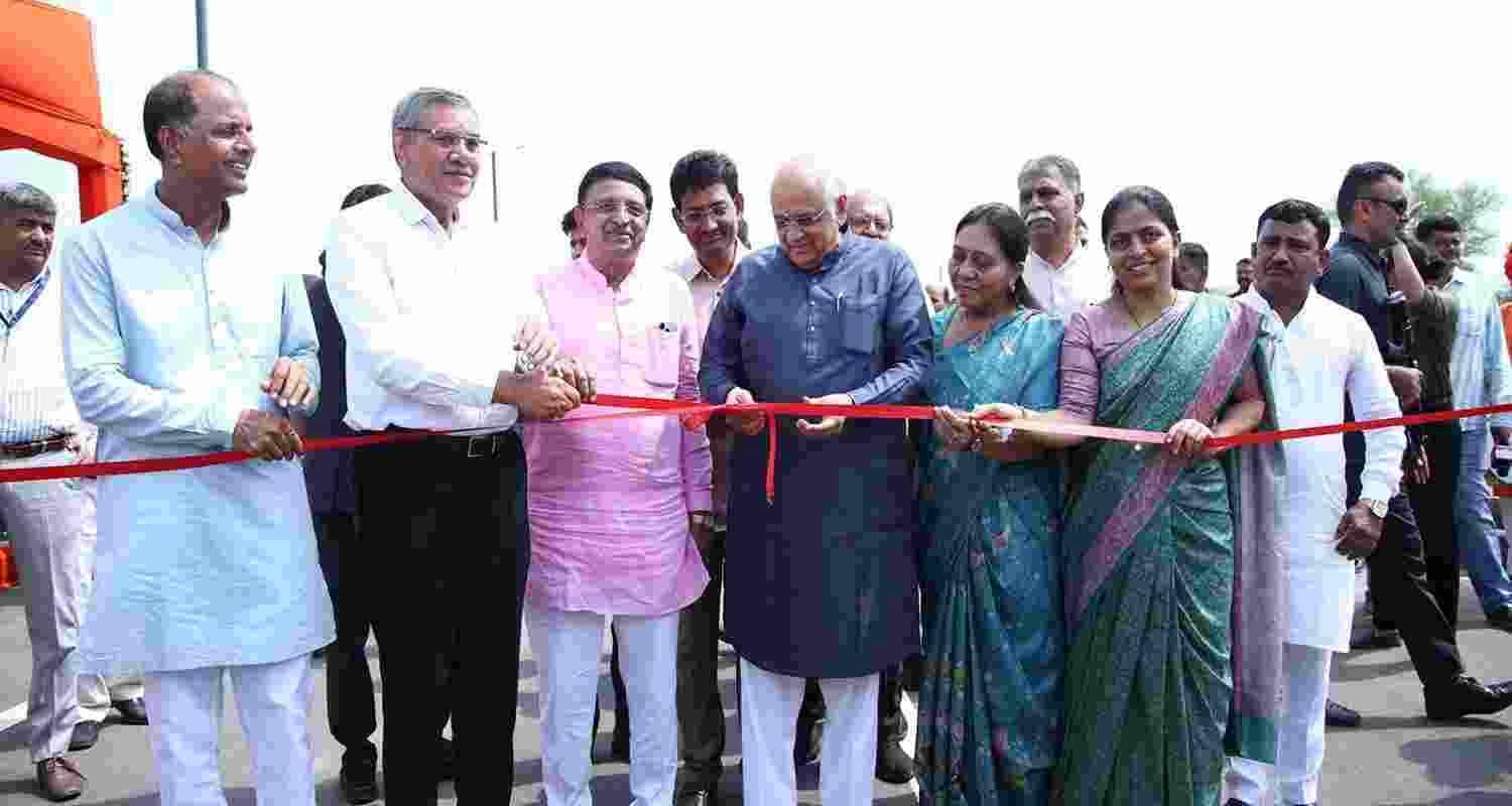 Gujarat CM Patel inaugurates cable-stayed flyover