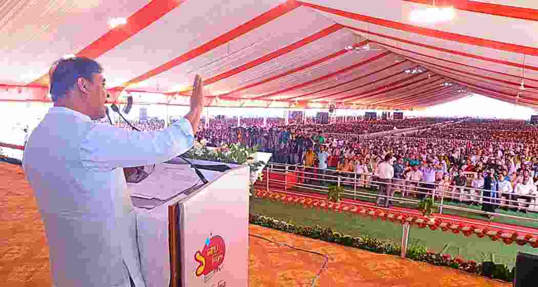 Assam Chief Minister Himanta Biswa Sarma addressing a crowd. File photo.