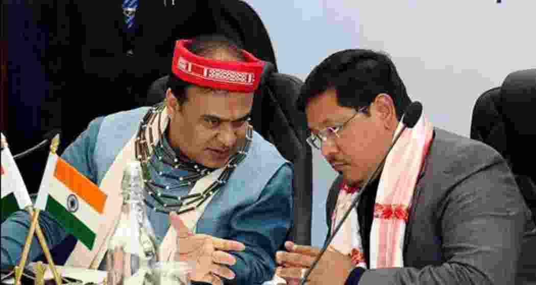 A file photo of Assam Chief Minister Himanta Biswa Sarma with Meghalaya Chief Minister Conrad K Sangma.