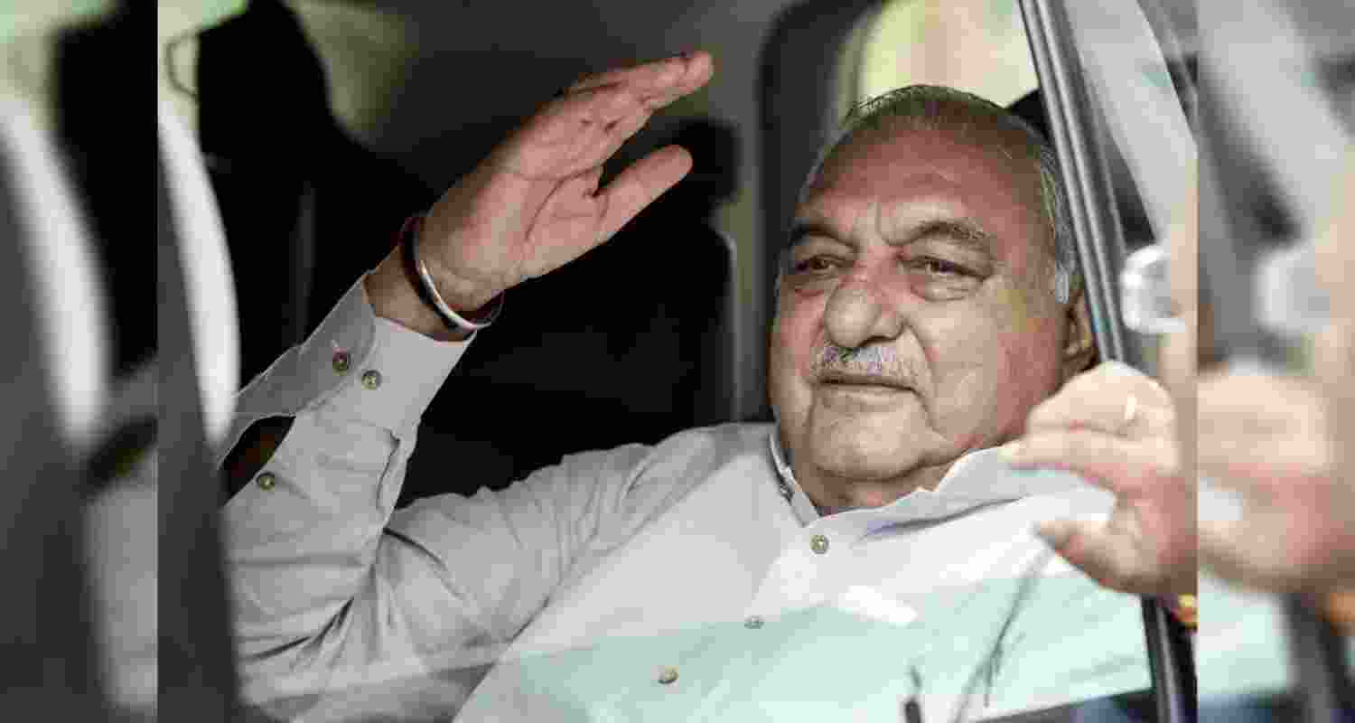 Hooda calls for Govt action on schools charging illegal fees