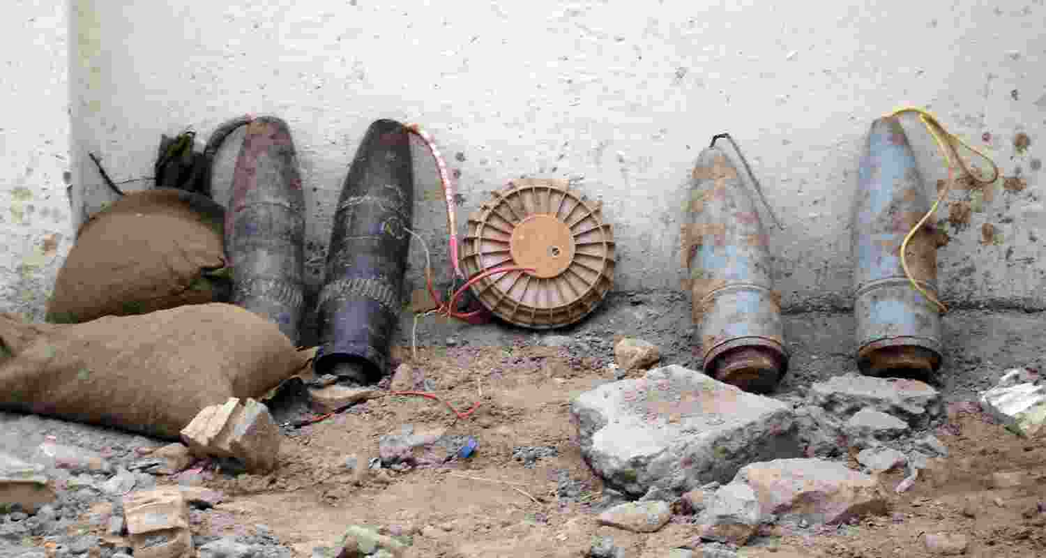 Representative Image of an improvised explosive device. Representative Image of an improvised explosive device.