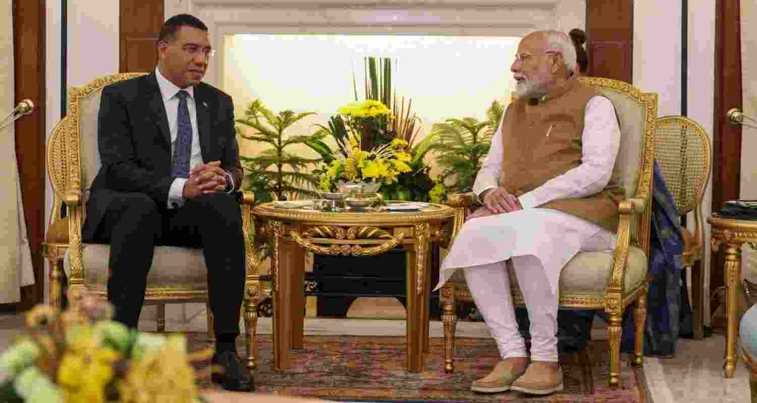 PM Holness to experience Ganga Aarti in Varanasi on India tour. PM Holness to experience Ganga Aarti in Varanasi on India tour.