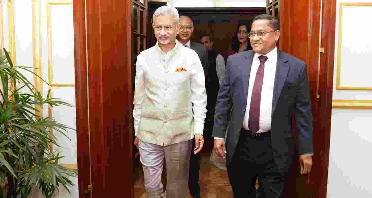 EAM S Jaishankar Discusses Cooperation with Sri Lankan Counterpart. EAM S Jaishankar Discusses Cooperation with Sri Lankan Counterpart.