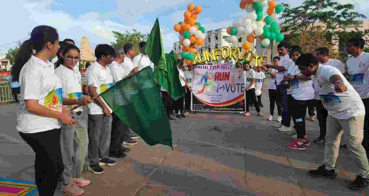SVEEP's 'Run For Vote' in Gujarat. Image X.