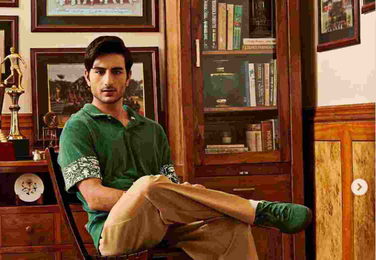 Saif Ali Khan's son Ibrahim joins Instagram, instantly gains over 560K followers