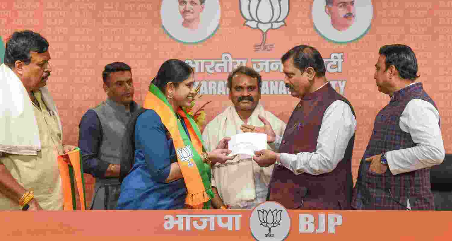 MLA Vijayadharani with BJP leaders as she joins the party, in New Delhi. MLA Vijayadharani with BJP leaders as she joins the party, in New Delhi.
