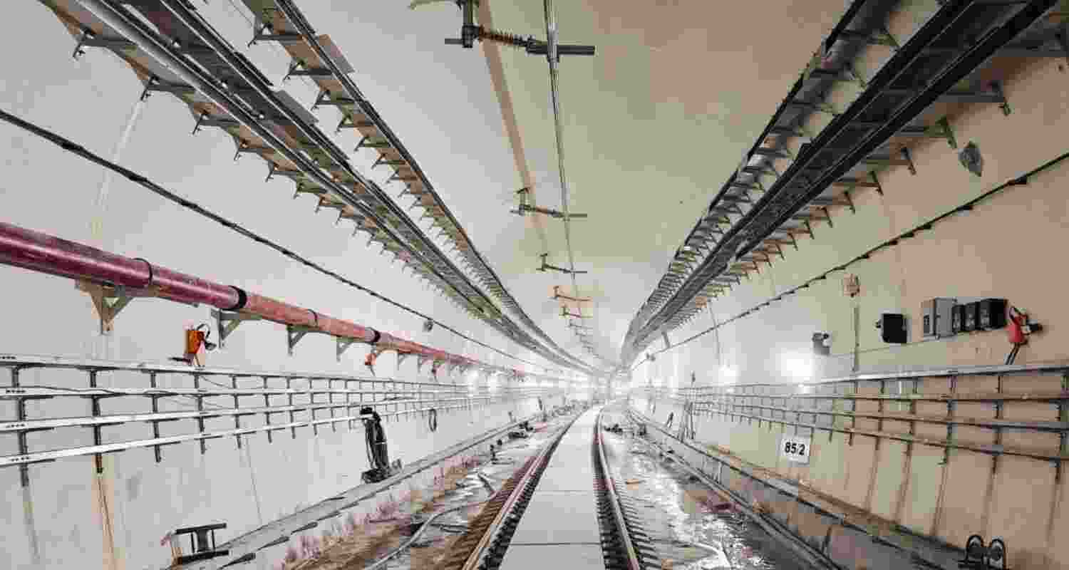 Northern Railways completes final track work on the Udhampur-Srinagar-Baramulla Rail Link. Northern Railways completes final track work on the Udhampur-Srinagar-Baramulla Rail Link.