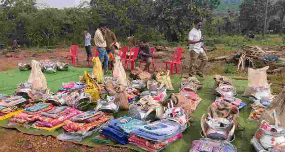 Photo-op politics leaves flood victims waiting in C'garh