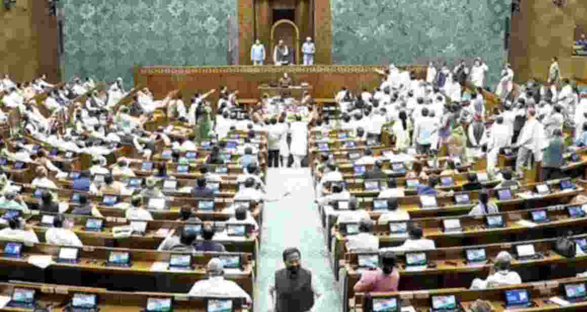 The motion, led by the Opposition, accused the Speaker of bias and failing to protect the neutrality of the chamber— claims the government dismissed as baseless during an afternoon of fractious debate.
