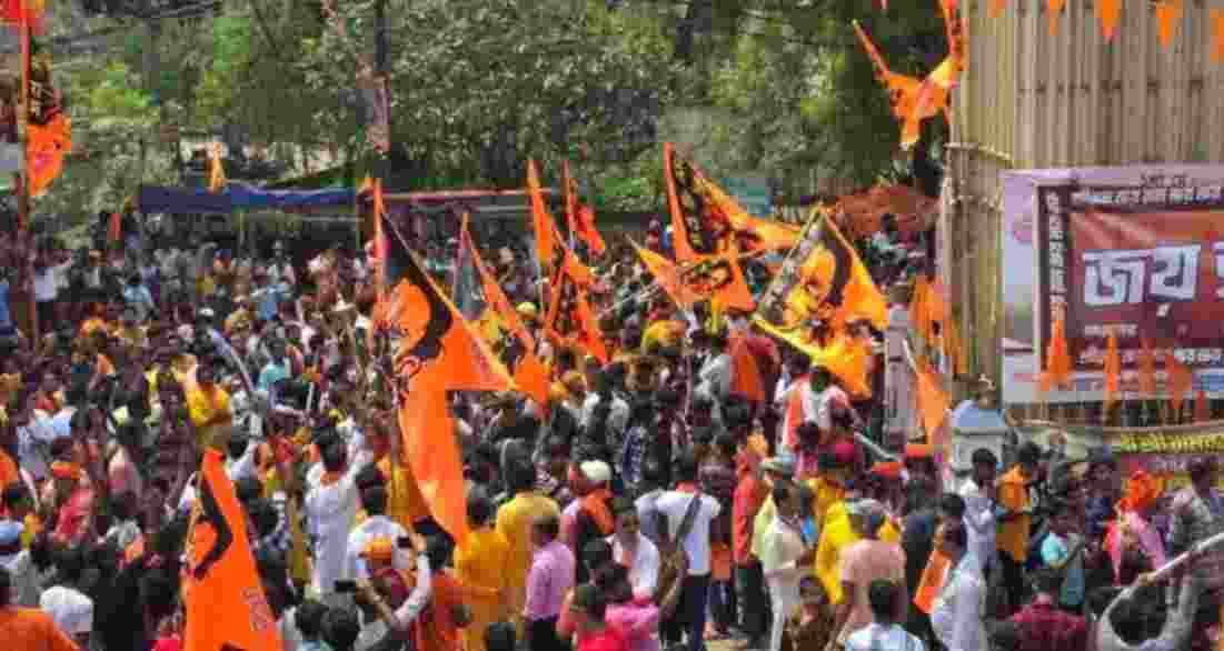 Ram Navami in WB: Muslims distribute sweets, shower flowers
