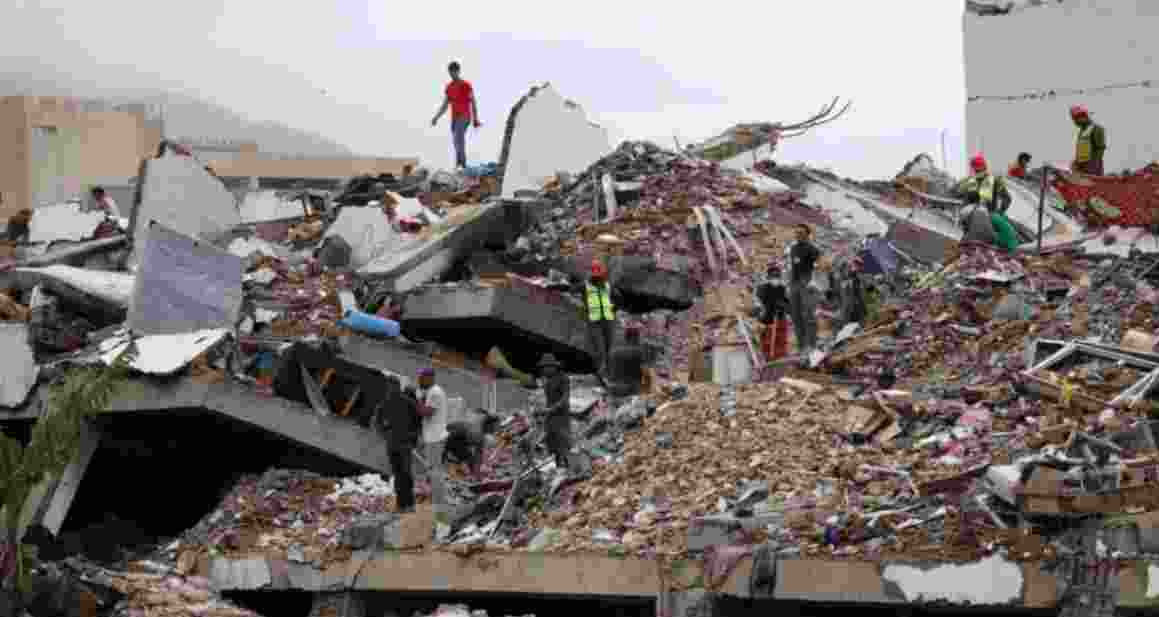 Venezuela death toll surpasses 4,561 as risk of disease outbreak fears grow
